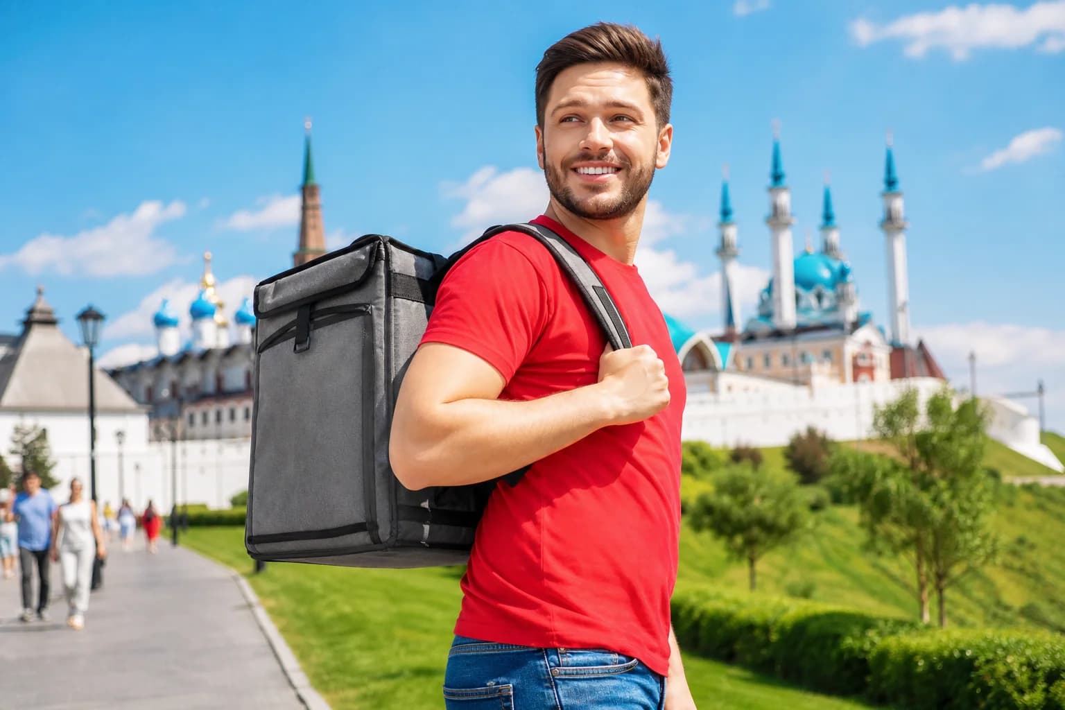 Курьер доставки еды в Казани
